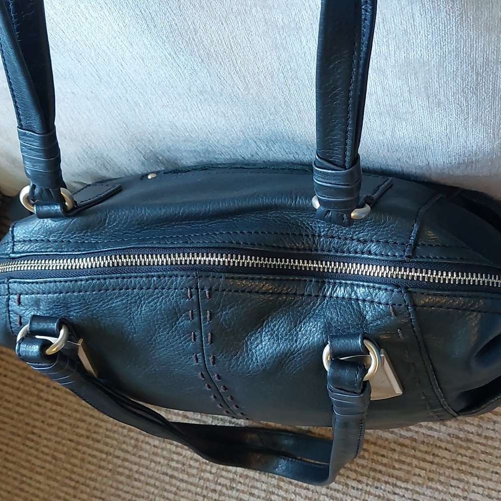 B. Makowsky Leather Bag - Picture 3 of 13
